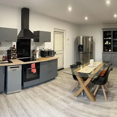 Maison De Charme Homestay Roches-Premarie-Andille