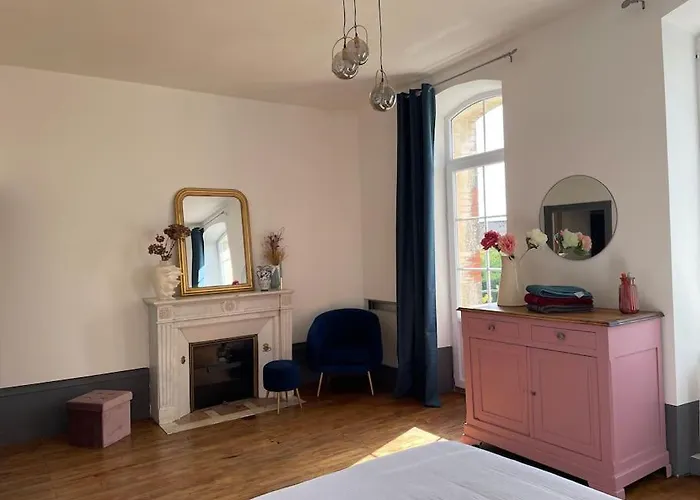 民宿 Maison De Charme Roches-Premarie-Andille